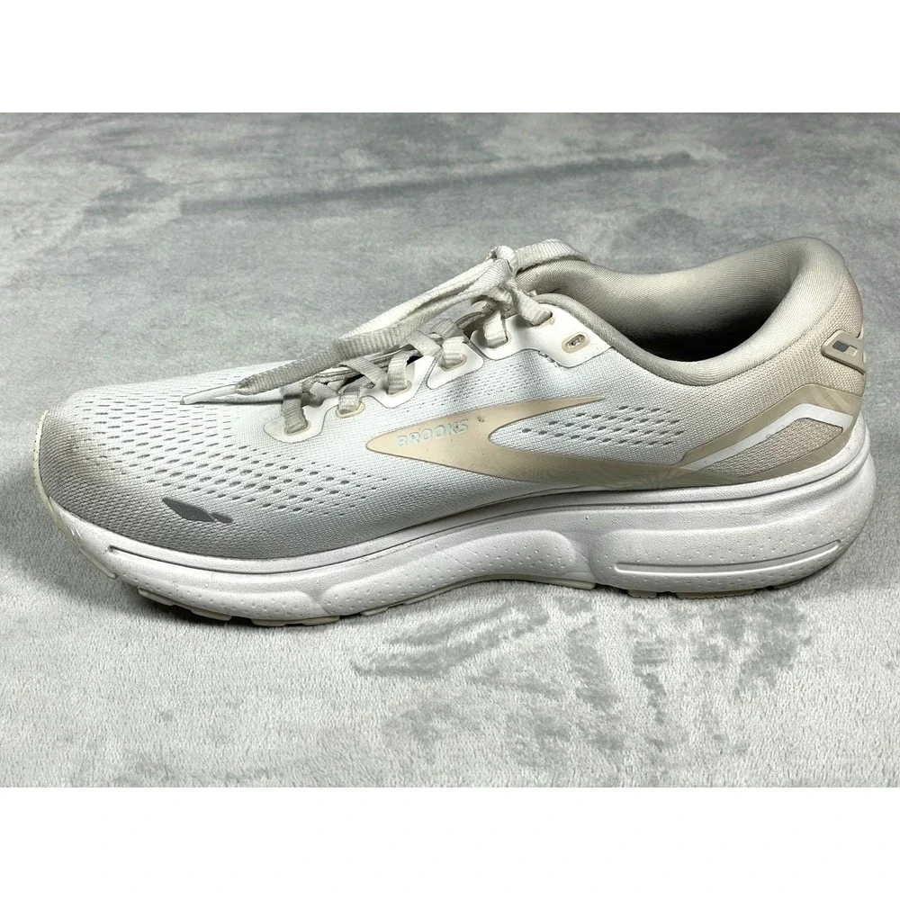 Brooks Ghost 15 Running Shoes Women's 9.5 White Cream Athletic Sneakers Mesh